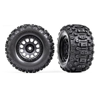 TRAXXAS Sledgehammer Reifen auf XRT-Felgen schwarz (2)
